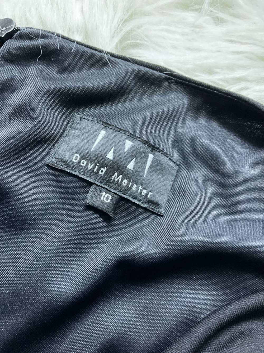 David Meister Ruched Boatneck‎ Sheath Dress - Picture 2 of 4